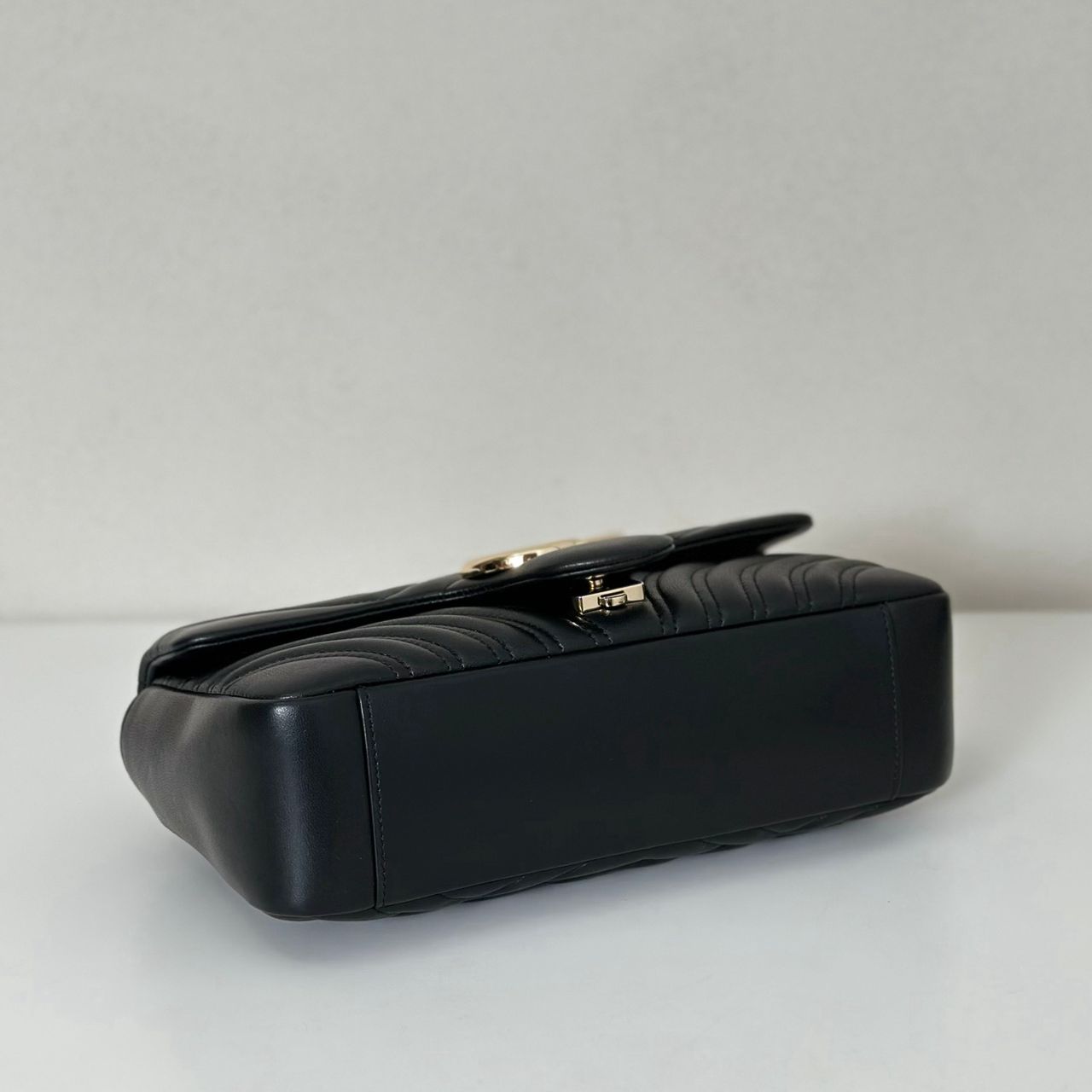Gucci Marmont vista frontal